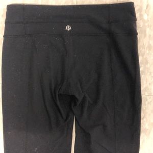 Lululemon wide leg capri leggings